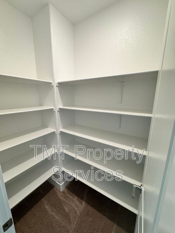 Building Photo - 10315 Marama Wy