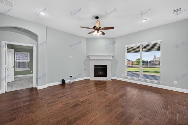 Building Photo - 1416 Alexander Dr