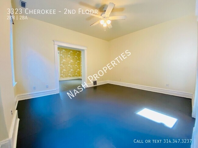 Building Photo - 3323 Cherokee-2nd Floor