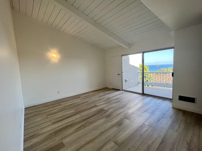 Master Bedroom - 28204 Rey de Copas Ln