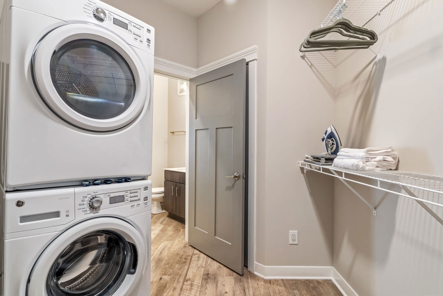 Building Photo - 501n N New Jersey St