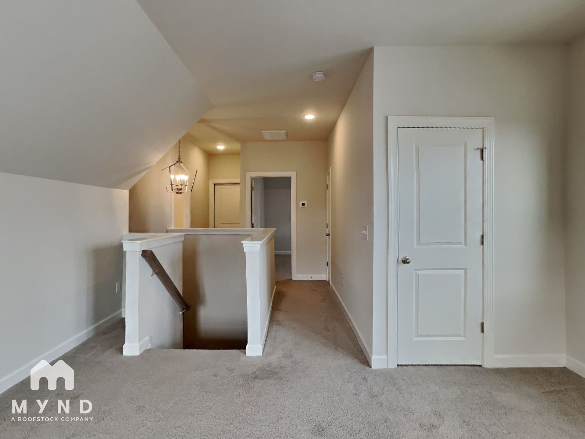 Building Photo - 279 Shadow Fls Dr