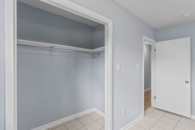 Building Photo - 7468 Brightwood St