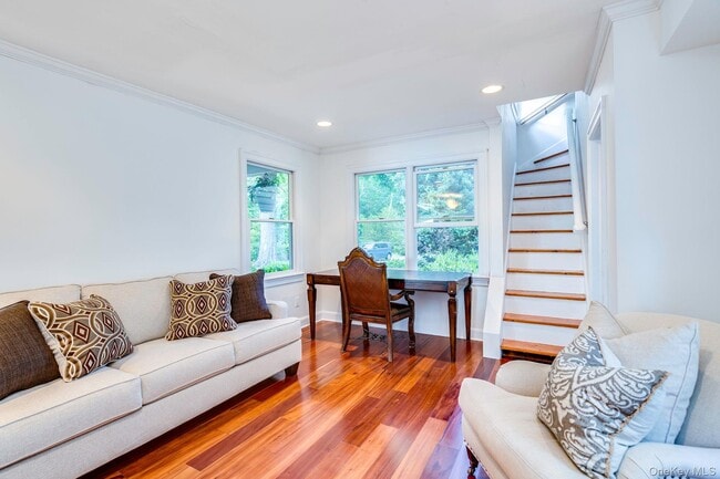 Building Photo - 140 Old Winkle Point Rd