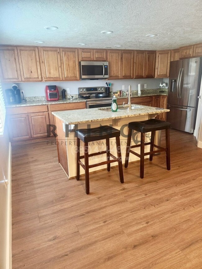 Building Photo - 2412 N 2000 W