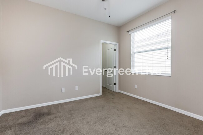 Building Photo - 32869 Woodthrush Way