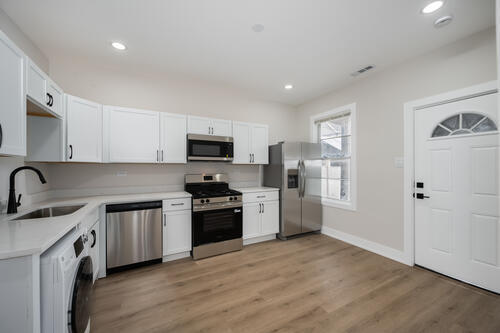 Building Photo - 2228 N Major Ave