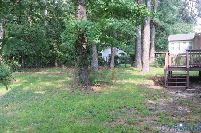 Building Photo - 9500 Minna Dr