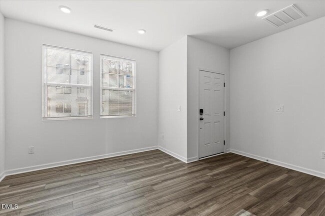 Building Photo - 1504 Crescent Townes Wy