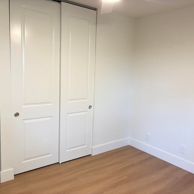 Building Photo - 3460 NW 47th Ave