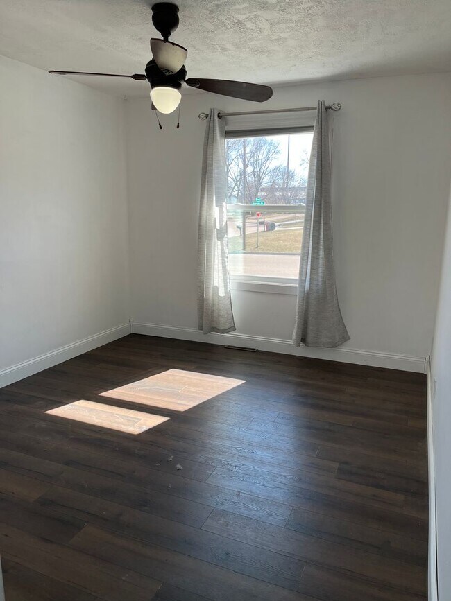 Building Photo - 4 Bed/2 Bath Rental Home in Crooks, SD!!