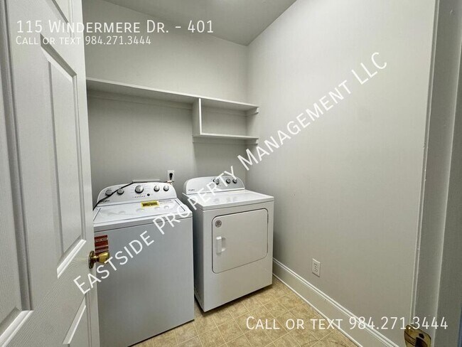 Building Photo - 115 Windermere Dr