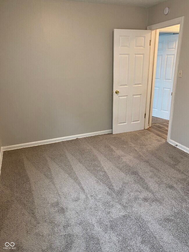 Building Photo - 2163 Admiral Dr