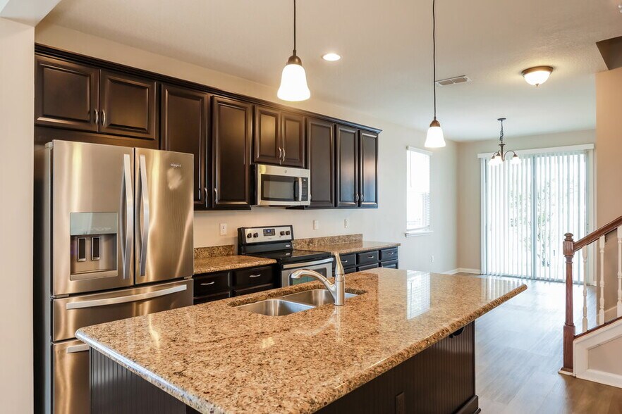 Building Photo - 3041 Holly Grove Lane