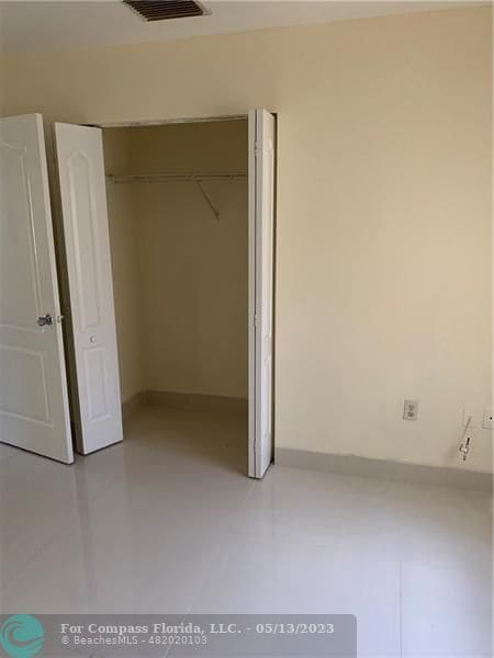 Building Photo - 1208 N 57th Ave
