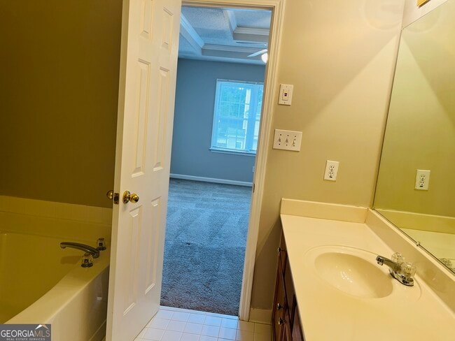 Building Photo - 155 Woodstream Wy