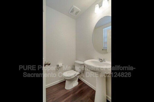 Building Photo - 3192 Mabry Dr