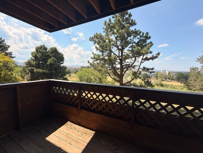Building Photo - Green Mountain Condo with Scenic Views & Trail Access