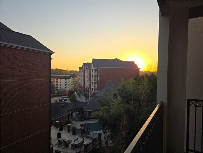 Building Photo - 50 Biscayne Dr NW