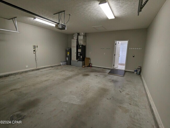 Building Photo - 6709 Harbour Blvd
