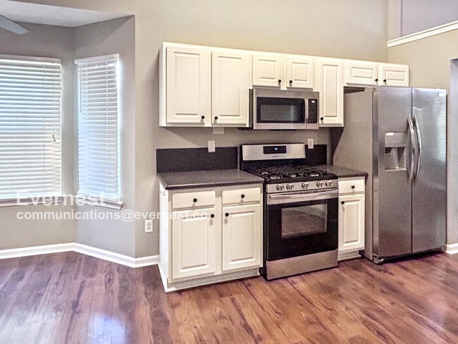 Building Photo - 1535 Heatherton Rd