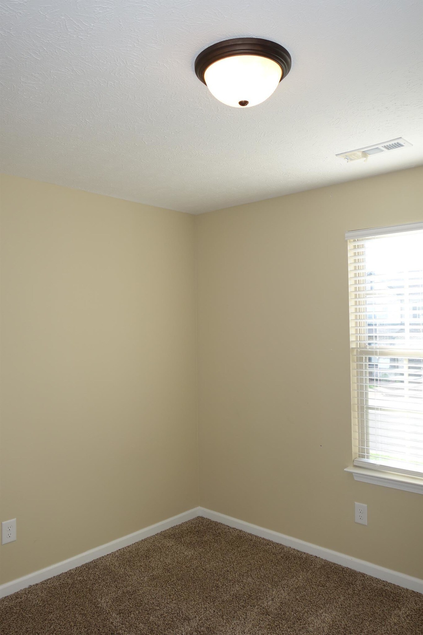 3rd bedroom - 104 Read Tavern Rd