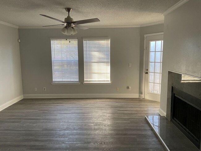 Building Photo - 2 Bedroom 2 bathroom in Orlando