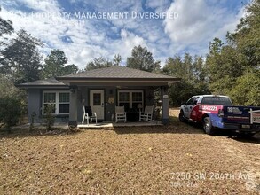 Building Photo - Fully Furnished 3/2 in Dunnellon