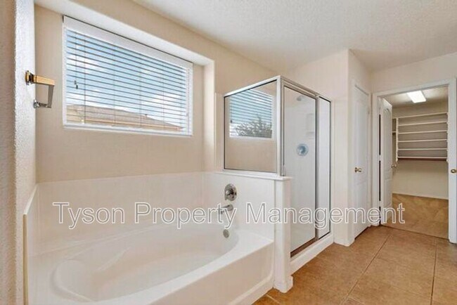 Building Photo - 3425 Oasis Springs Rd NE