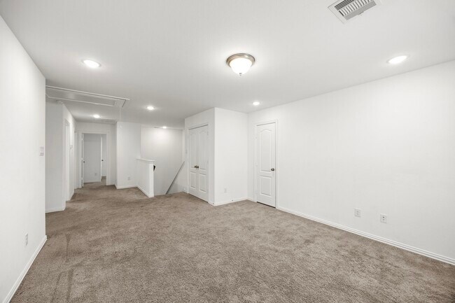 Building Photo - 31319 Horseshoe Meadow Bend Ln