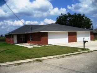 Building Photo - 104-173 Highview Ln