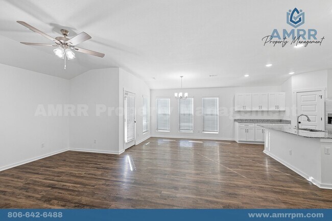 Building Photo - New Beginnings Start At AMRR: 4 bedroom / 2 bath in Apple Crossing!