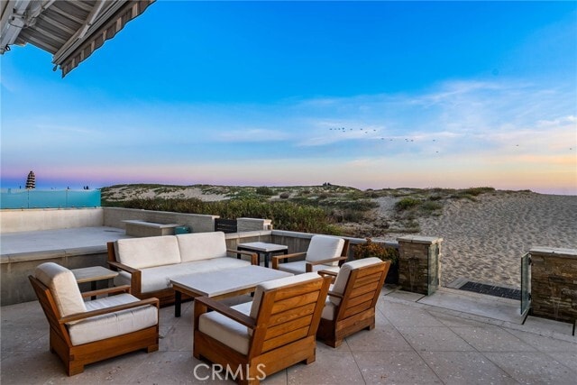 Building Photo - 7304 W Oceanfront