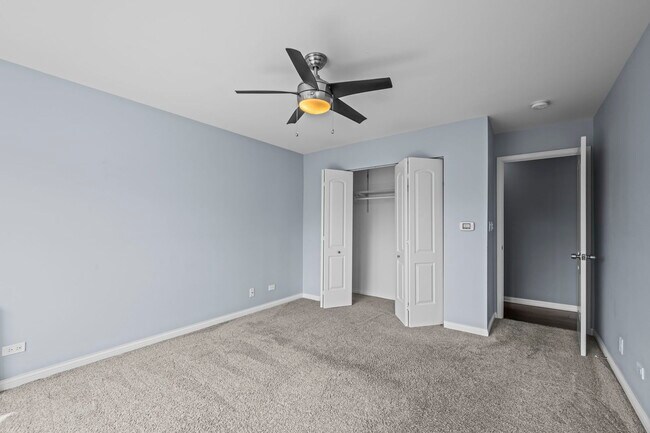 Building Photo - 201 Thames Pkwy