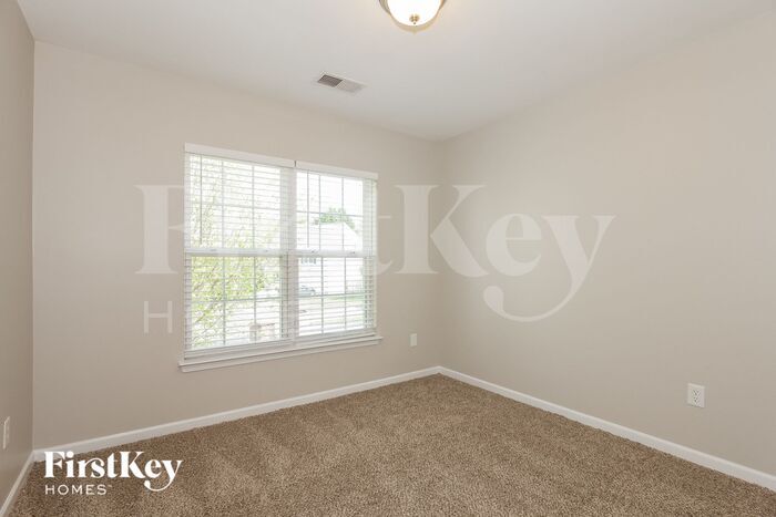 Building Photo - 2807 Cougar Hill Ct