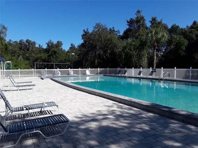 Building Photo - 6826 Winslow St