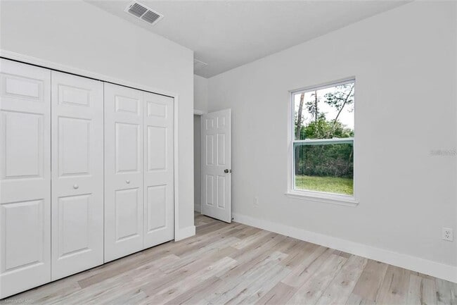 Building Photo - 3398 SW 165th Loop
