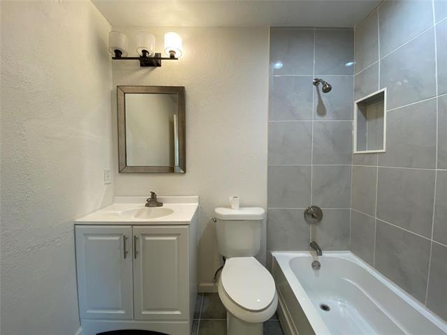 Building Photo - 2813 Arcady Dr