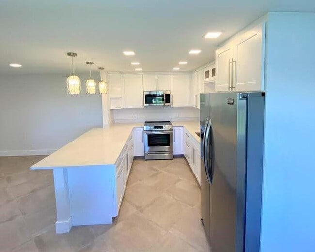 Building Photo - 195 Flanders Dr