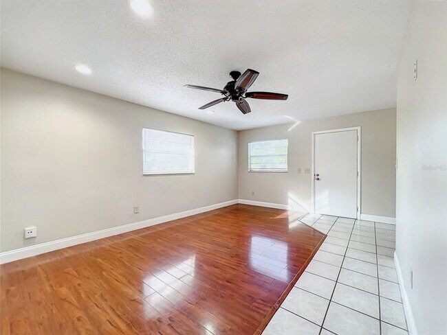 Living Room alt - 5331 Davisson Ave