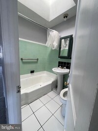 Building Photo - 7328 Sherwood Rd