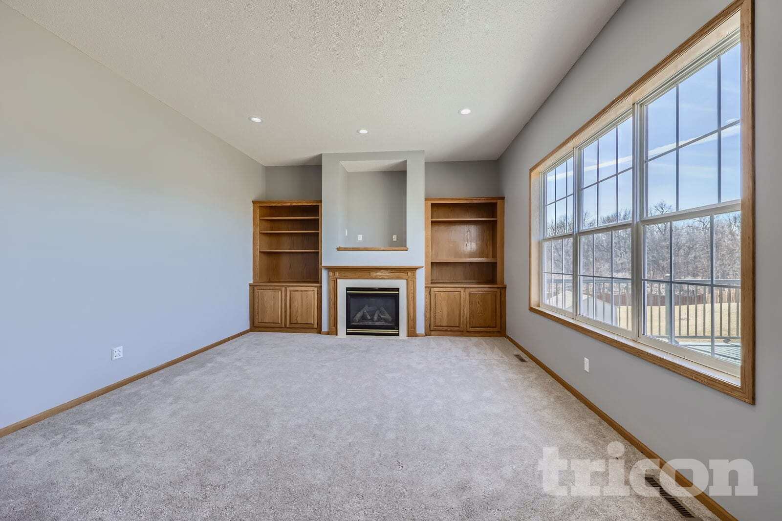 Building Photo - 4527 Mason Ave NE