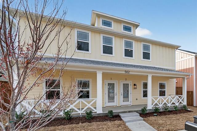 Building Photo - 502 E Kimball St