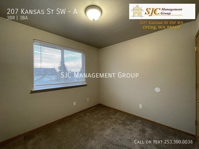 Building Photo - 207 Kansas St SW