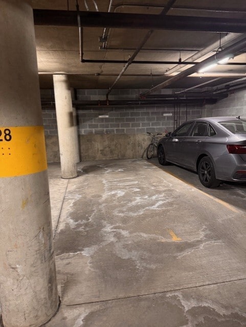 Building Photo - 939 W Huron St