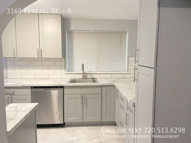 Building Photo - 3160 Kendall St