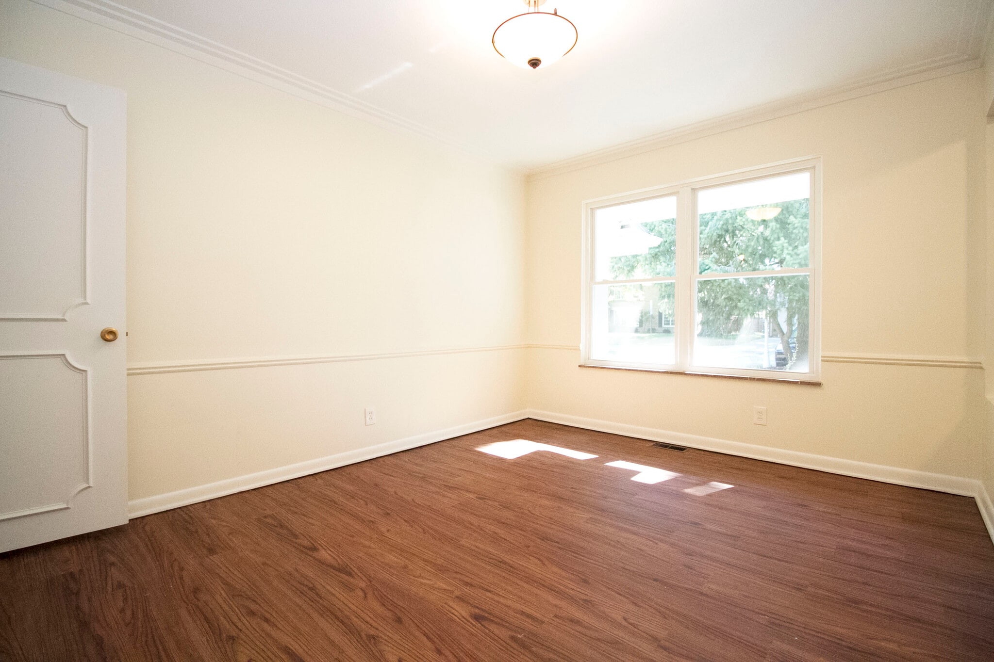 Building Photo - 2545 Amara Dr