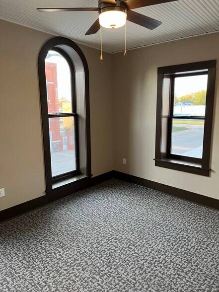 Bedroom #1 - 200 E State St