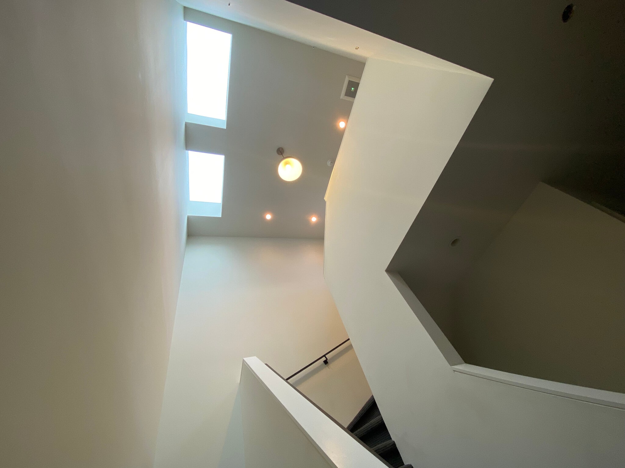 Stairway w/ sky lights - 435 W Hobbie St