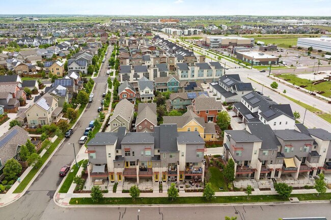 Building Photo - 9035 E 49th Pl